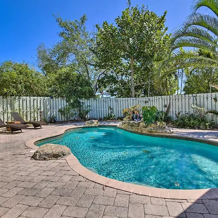Vacation Rental With Private Pool In Wilton Manors